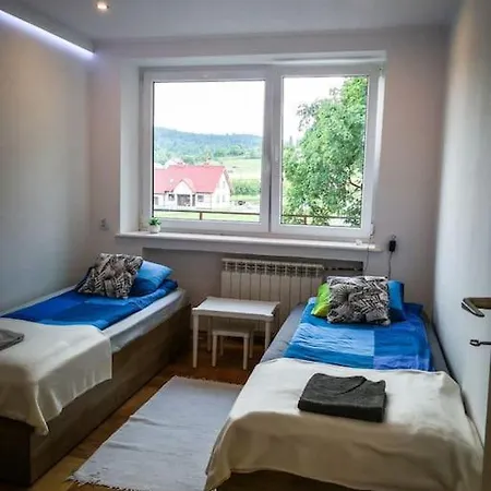 - Beskid Niski Apartment Kryg